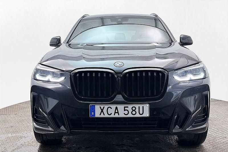 Begagnad BMW X3 Shadowline 292 HK (214 kW) 2023 Grå SUV