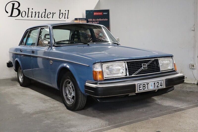 Blå Begagnad 1979 Volvo 244 Sedan | 89 000 kr - Bild 1/4