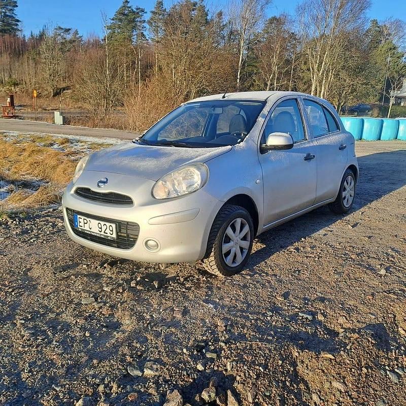 Begagnad Nissan Micra 80 HK (58 kW) 2011 Halvkombi