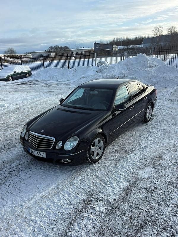 Begagnad Mercedes E280 190 HK (139 kW) 2007