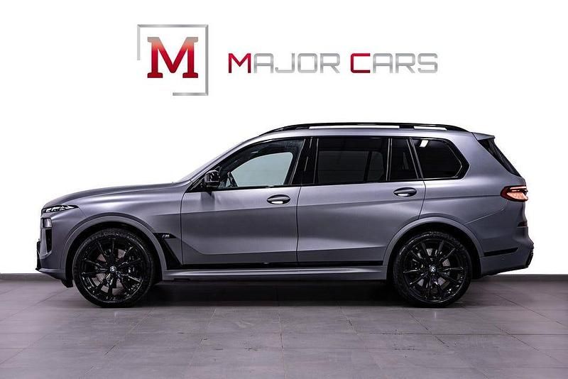 Begagnad BMW X7 M Sport 530 HK (389 kW) 2023 Grå SUV