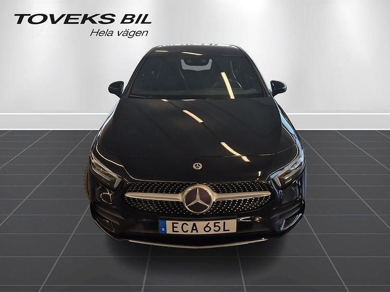 Begagnad Mercedes A250 160 HK (117 kW) 2022 Svart