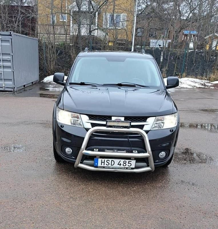 Begagnad Fiat Freemont 280 HK (205 kW) 2015 SUV