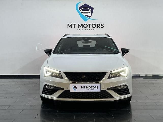 Begagnad 2019 Seat Leon ST 4Drive Kombi | 302 000 kr - Bild 1/4