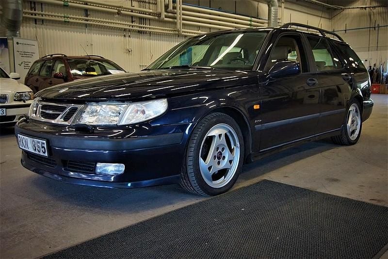 Begagnad Saab 9-5 Aero 230 HK (169 kW) 2000 Blå Kombi