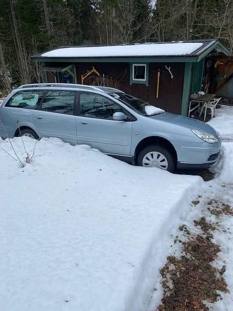 Begagnad Citroën C5 140 HK (102 kW) 2005 Ljusblå Kombi