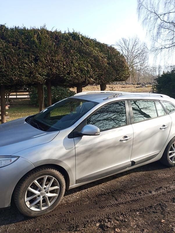 Begagnad Renault Mégane III 110 HK (80 kW) 2011 Kombi
