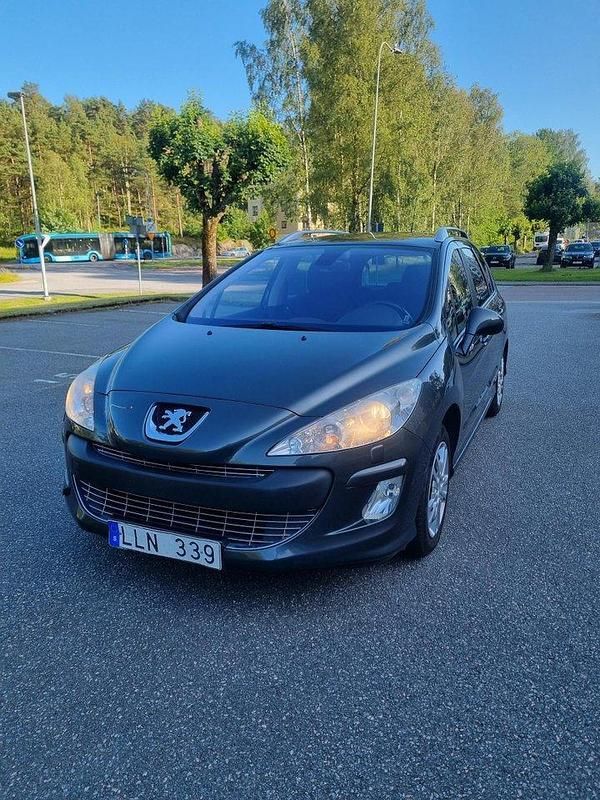 Grå Begagnad 2009 Peugeot 308 Kombi | 39 000 kr - Bild 1/4