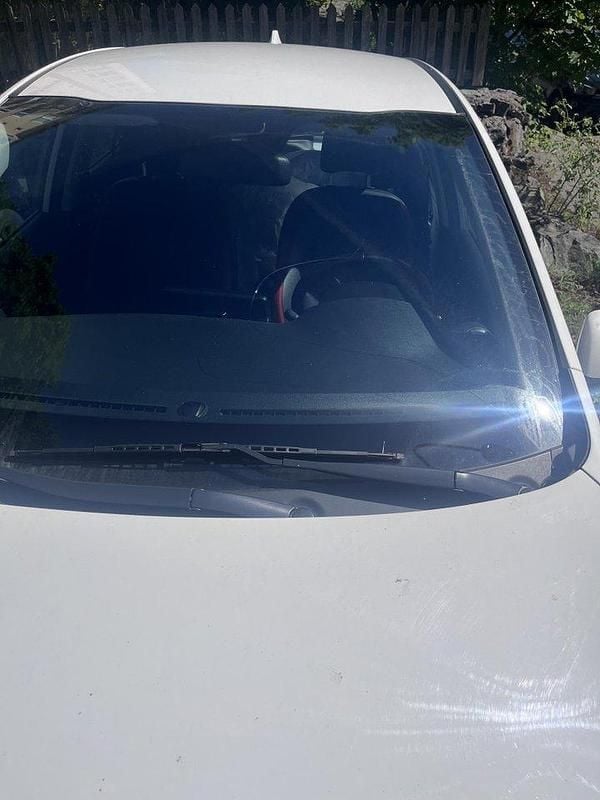 Vit Begagnad 2020 Kia Picanto Halvkombi | 110 000 kr (Bra pris) - Bild 1/4