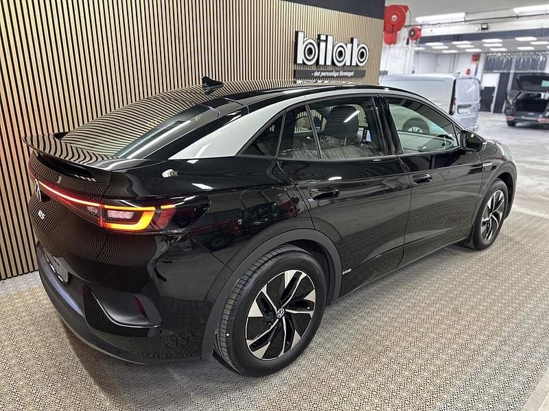 Begagnad VW ID.5 Pro Performance 150 kW (204 HK) 2022 Svart SUV