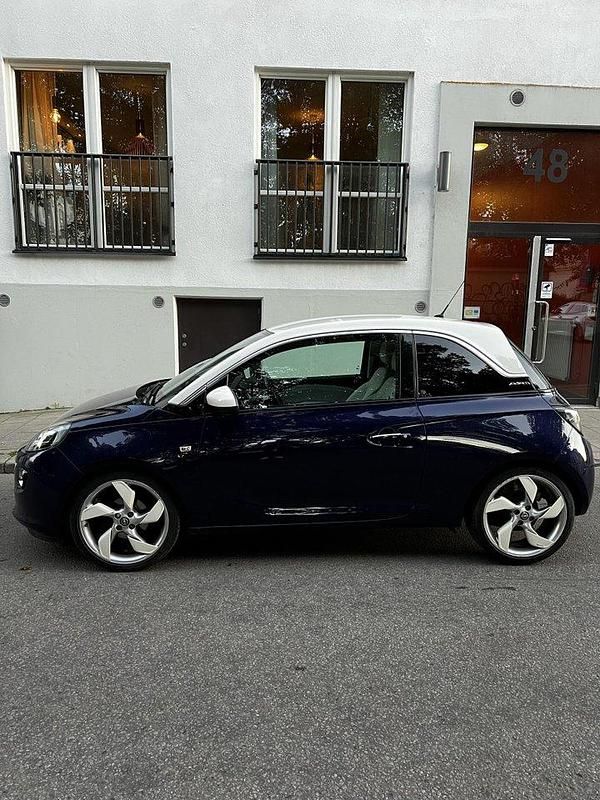 Blå Begagnad 2013 Opel Adam Halvkombi | 69 900 kr - Bild 1/4