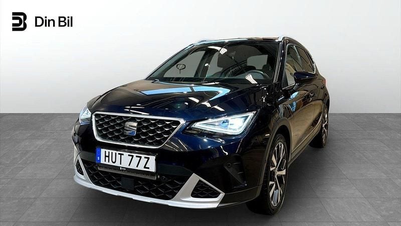 Blå Begagnad 2022 Seat Arona Xperience SUV | 199 900 kr (Marknadspris) - Bild 1/4