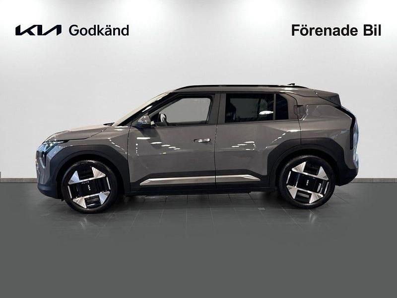Begagnad Kia EV3 Plus 150 kW (204 HK) 2025 Grå SUV