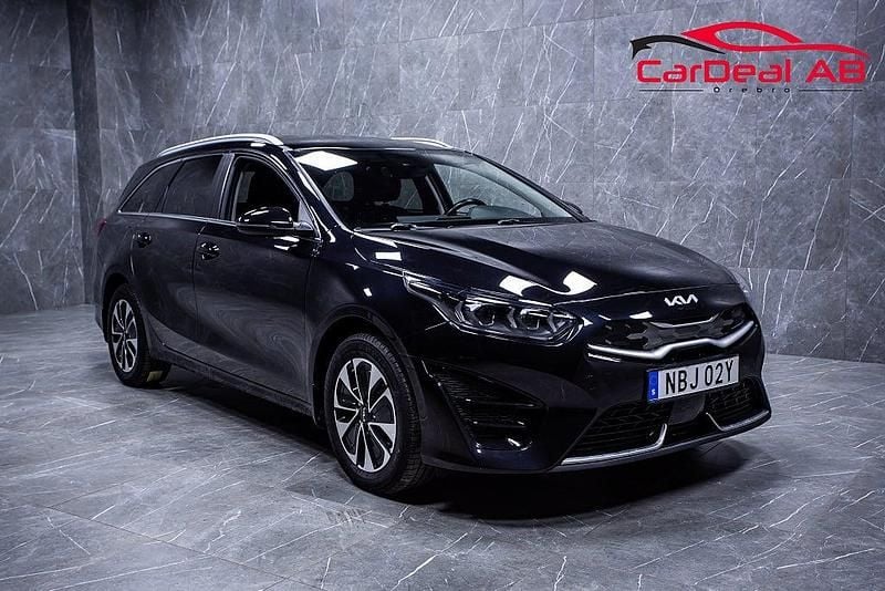 Begagnad Kia Ceed Sportswagon Advance 141 HK (103 kW) 2023 Svart Kombi