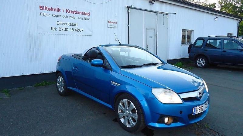 Blå Begagnad 2008 Opel Tigra Cab | 29 500 kr (Marknadspris) - Bild 1/4