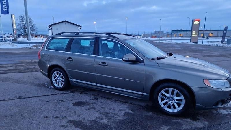 Begagnad Volvo V70 163 HK (119 kW) 2011 Kombi
