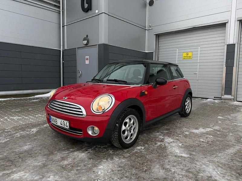 Begagnad Mini Cooper 120 HK (88 kW) 2007 Halvkombi