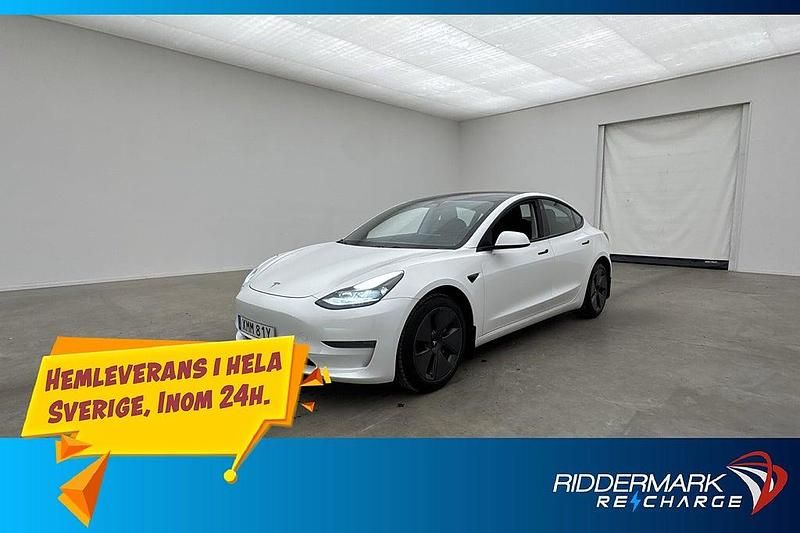 Vit Begagnad 2021 Tesla Model 3 Long Range AWD Sedan | 259 800 kr (Marknadspris) - Bild 1/3