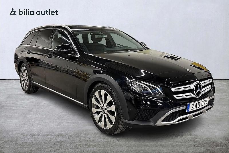 Begagnad Mercedes E220 All-Terrain Avantgarde 194 HK (142 kW) 2017 Svart Kombi