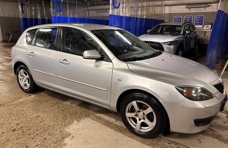 Begagnad 2008 Mazda 3 Inclusive Halvkombi | 26 000 kr (Bra pris) - Bild 1/4