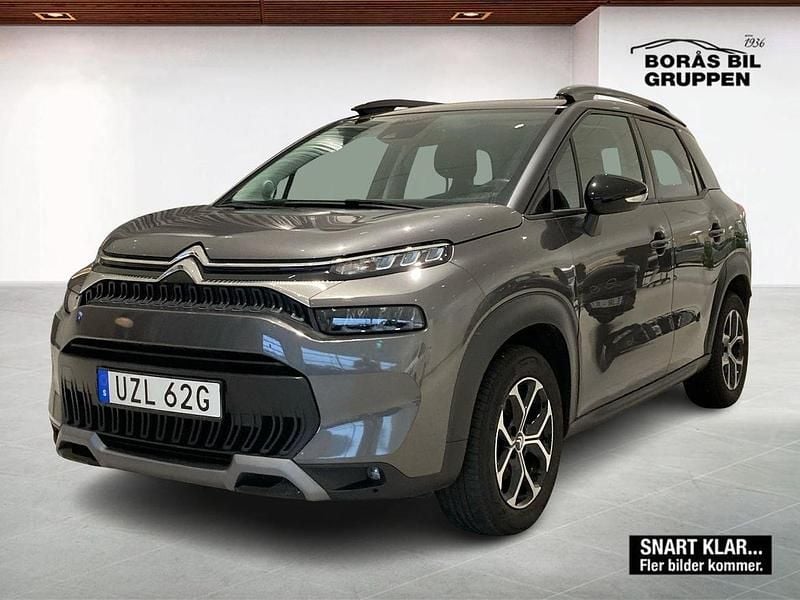Grå Begagnad 2024 Citroën C3 Aircross PureTech SUV | 189 000 kr (Marknadspris) - Bild 1/2