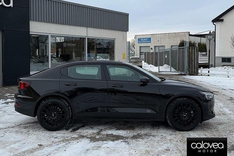Begagnad Polestar 2 Pilot-lite 172 kW (234 HK) 2022 Svart Halvkombi