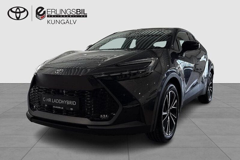 Mörkgrå Ny 2024 Toyota C-HR Executive SUV | 443 000 kr (Bra pris) - Bild 1/4