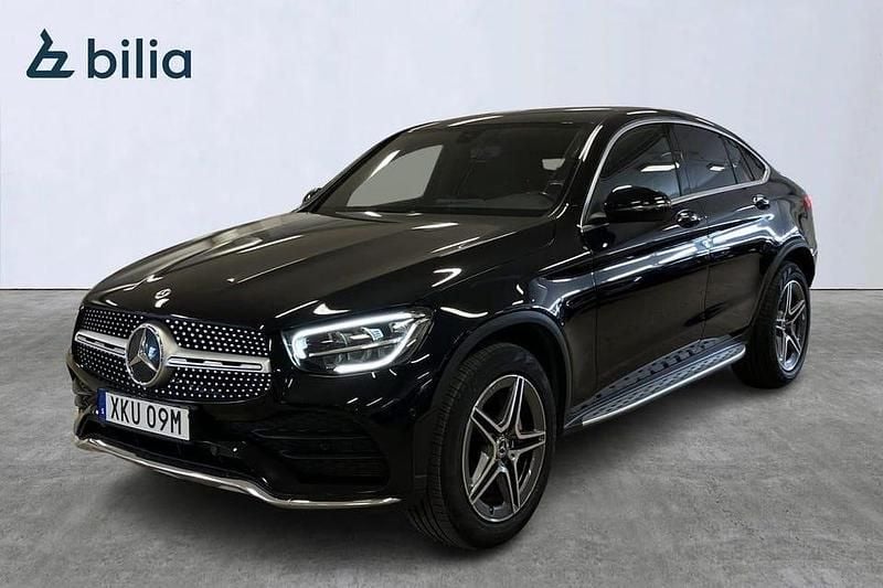 Svart Begagnad 2022 Mercedes GLC200 AMG line SUV | 459 000 kr (Dyr) - Bild 1/4