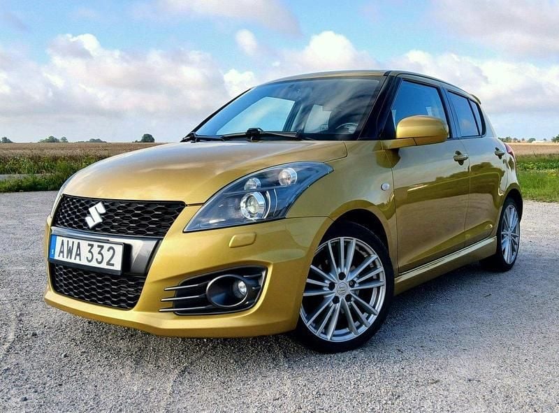 Gul Begagnad 2014 Suzuki Swift Sport Halvkombi | 94 900 kr (Marknadspris) - Bild 1/4