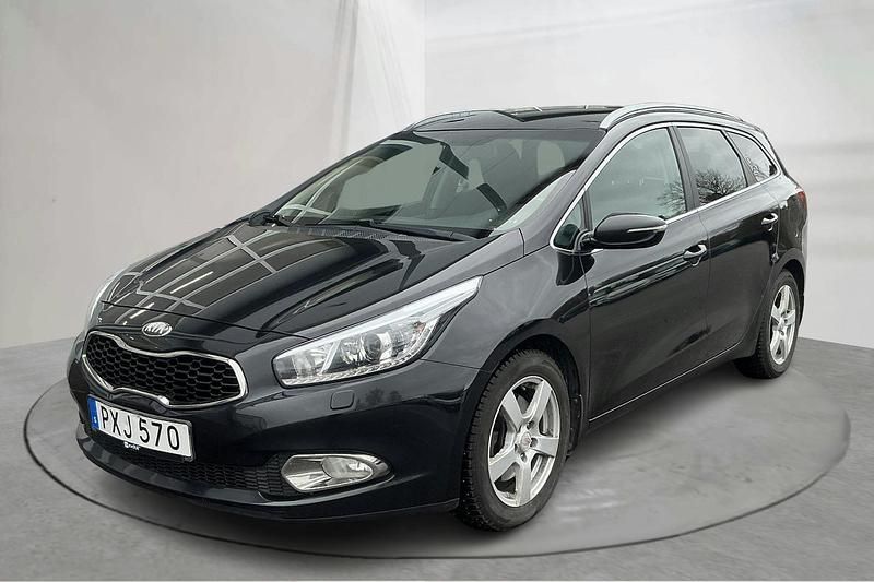 Svart Begagnad 2013 Kia Ceed Sportswagon Comfort Kombi | 70 000 kr (Marknadspris) - Bild 1/4