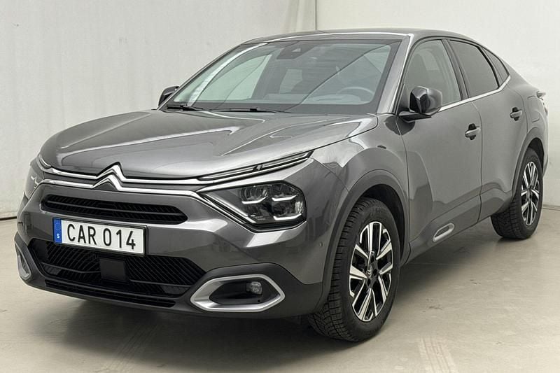 Grå Begagnad 2023 Citroën C4 PureTech | 224 900 kr - Bild 1/4