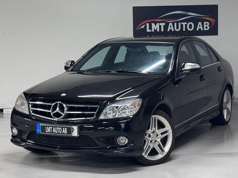 Svart Begagnad 2007 Mercedes C200 Avantgarde Sedan | 89 900 kr (Lite dyr) - Bild 1/4