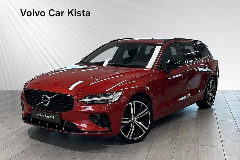 Röd Begagnad 2022 Volvo V60 R-Design Kombi | 419 900 kr (Marknadspris) - Bild 1/3