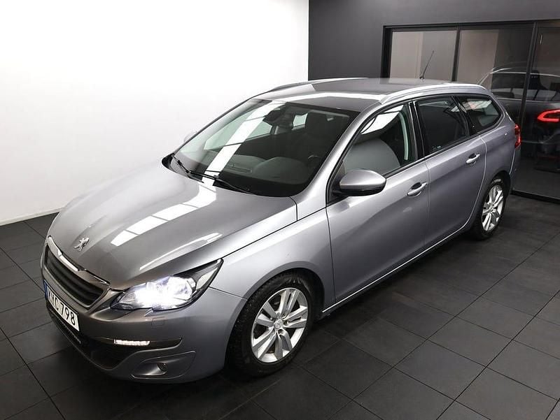 Begagnad Peugeot 308 SW Active 121 HK (88 kW) 2015 Grå Kombi