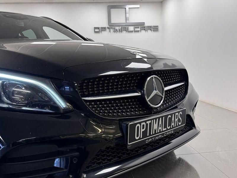 Begagnad Mercedes C300 Premium 320 HK (235 kW) 2021 Svart