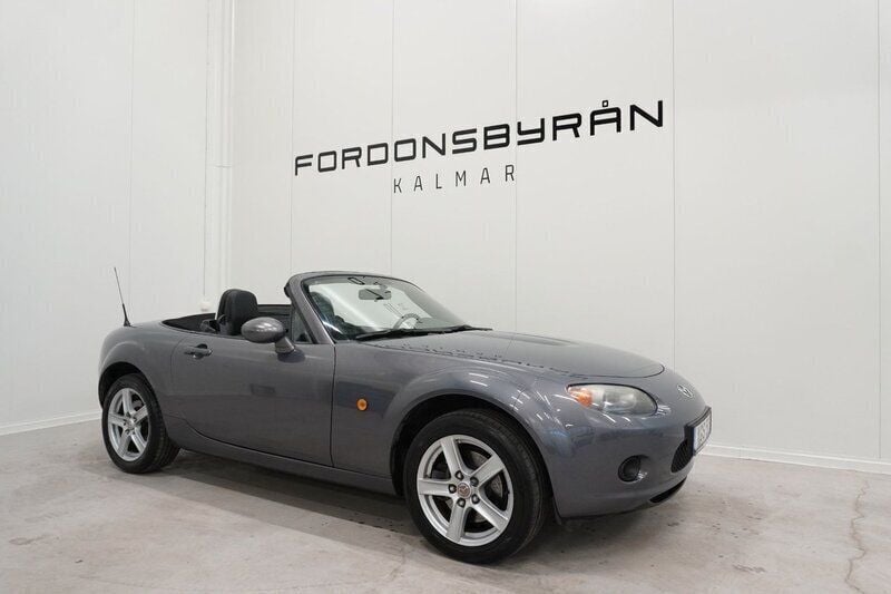 Grå Begagnad 2007 Mazda MX5 Cab | 89 800 kr (Marknadspris) - Bild 1/4