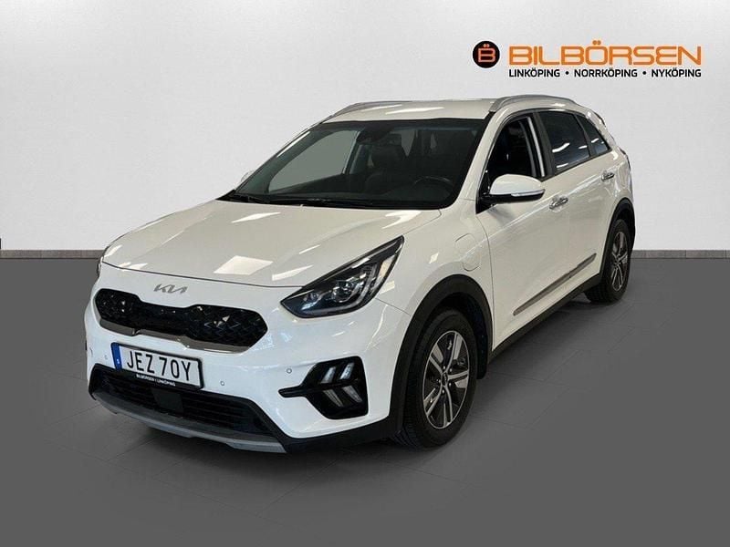 Vit Begagnad 2022 Kia Niro 2 SUV | 179 900 kr (Marknadspris) - Bild 1/4