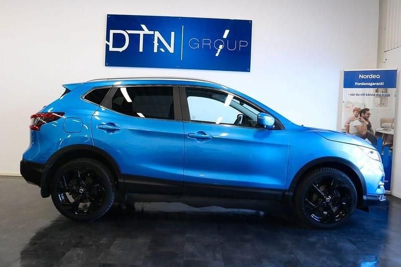 Blå Begagnad 2018 Nissan Qashqai SUV | 144 500 kr (Marknadspris) - Bild 1/4