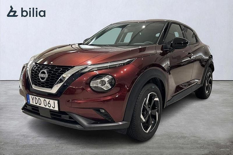 Mörkröd Begagnad 2023 Nissan Juke Acenta SUV | 199 000 kr (Bra pris) - Bild 1/3