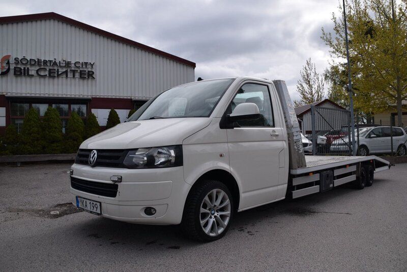 Vit Begagnad 2009 VW T5 Van | 250 000 kr - Bild 1/4