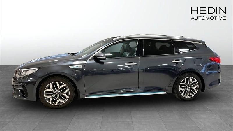 Begagnad Kia Optima Advance 154 HK (113 kW) 2020 Grå Kombi