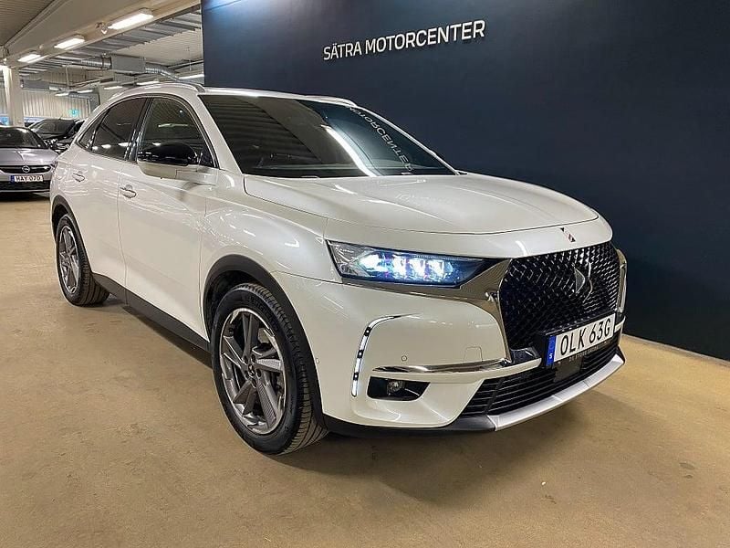 Begagnad DS Automobiles DS7 Crossback 301 HK (221 kW) 2021 Vit SUV