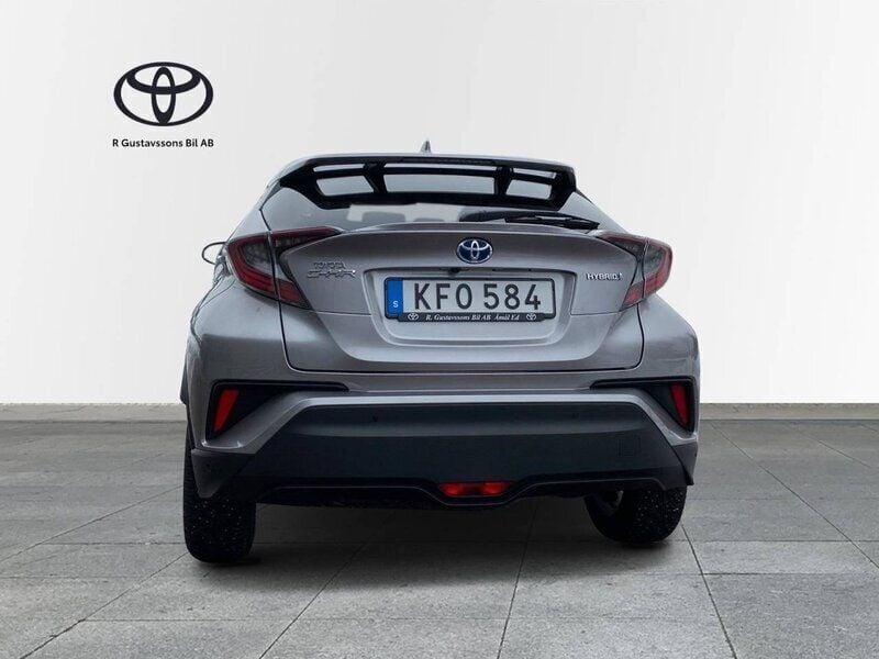 Begagnad Toyota C-HR Executive 122 HK (89 kW) 2018 Grå SUV