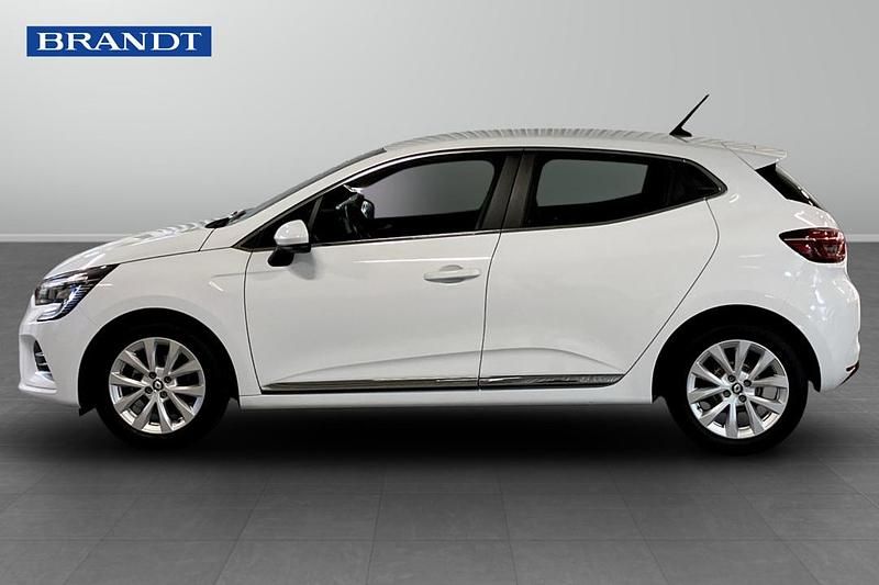 Begagnad Renault Clio V Intens 91 HK (66 kW) 2023 Vit Halvkombi