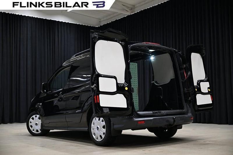 Begagnad Ford Transit Connect 120 HK (88 kW) 2017 Svart metallic Minibuss