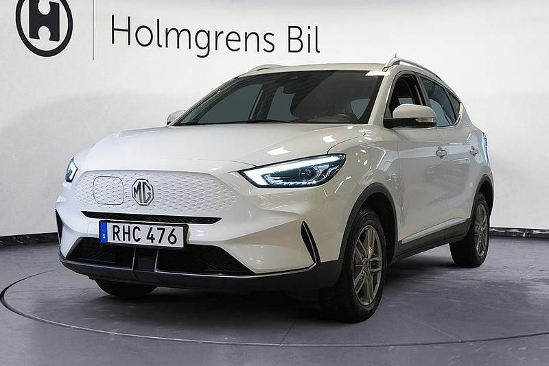 Begagnad MG ZS Comfort 114 kW (156 HK) 2022 Dover white SUV