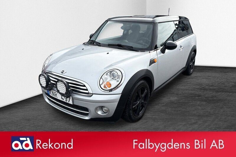 Ljusgrå Begagnad 2009 Mini Cooper D Clubman Kombi | 49 000 kr (Bra pris) - Bild 1/4