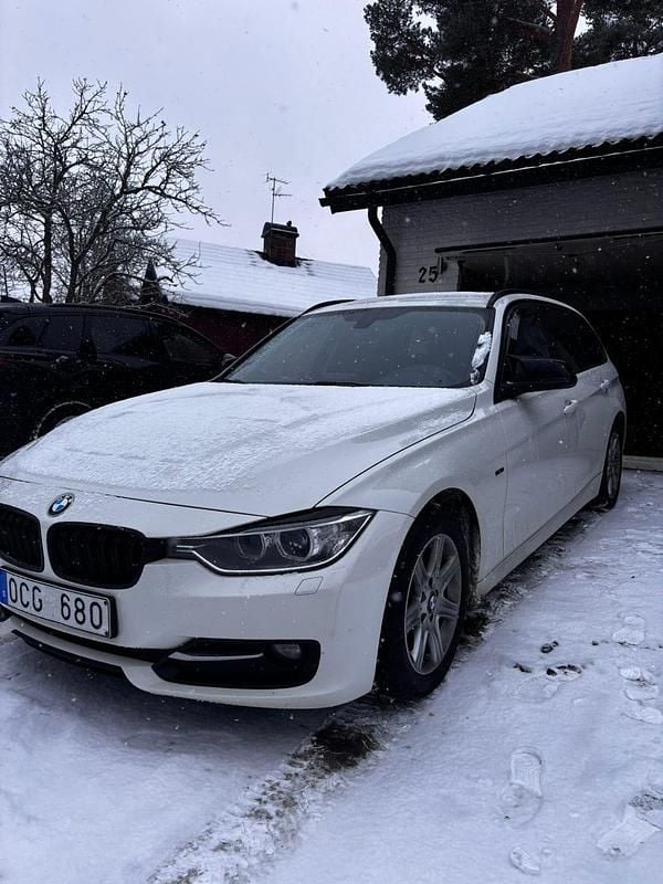Begagnad BMW 320 184 HK (135 kW) 2014 Kombi