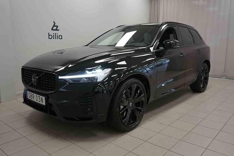 Svart Begagnad 2025 Volvo XC60 SUV | 739 900 kr - Bild 1/1