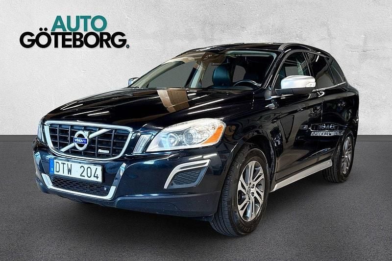 Svart Begagnad 2011 Volvo XC60 R-Design SUV | 84 500 kr (Marknadspris) - Bild 1/3